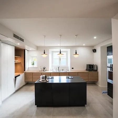 Pacini - Just 1,8 Km Outside - Pool Villa